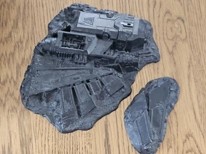Battle For Macragge Crashed Imperial Aquila Shuttle Terrain Tail Warhammer - Picture 1 of 1