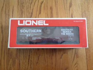 Vintage Lionel Southern Brown Box Car w/ Box - 6-9711- Excellent - Picture 1 of 9