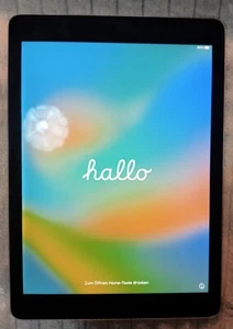 Apple iPad Pro 1st Gen. 128GB, Wi-Fi, 9.7 in - Space Gray - Picture 1 of 3