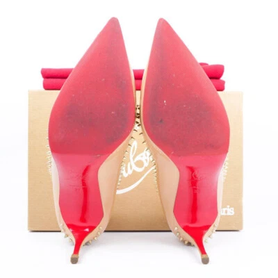 Christian Louboutin IT38 biqueira pontiaguda couro envernizado bege ANJALINA 70 ponta nua - Imagem 1 de 4