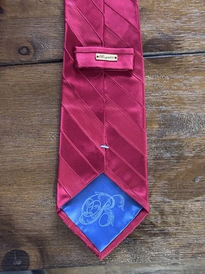 Corbata Bugatti roja 100 % seda para hombre hecha en China Foto 1 de 2