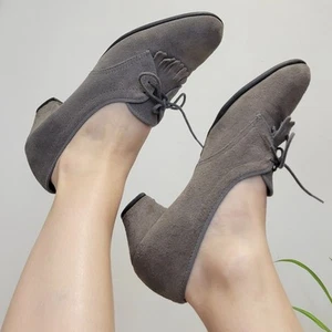 Vintage 80s Does 40s Lace up Suede Heeled Oxfords from Daniel Green - Picture 1 of 10