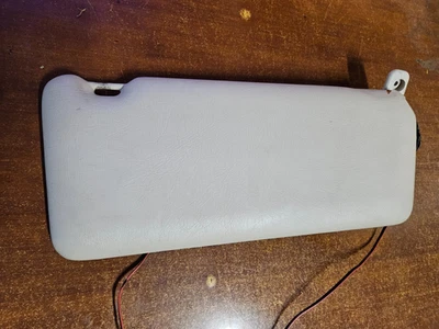 Parasol delantero izquierdo Volvo 940 parasol techo corredizo modelo vagón beige tostado. Foto 1 de 4