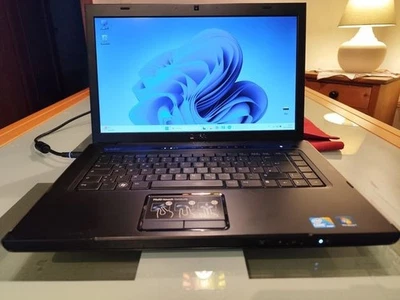 DELL Vostro 3500 Intel Core i3 Windows 11 Home 26H1 6GB RAM 128GB SSD - Bild 1 von 4