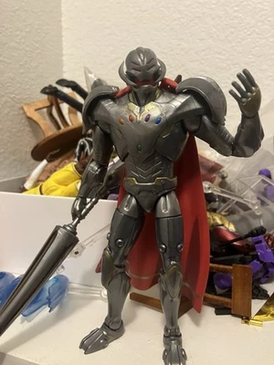 Hasbro Marvel Legends Disney+ Plus Wave Infinity Ultron BAF Completo Foto 1 de 3