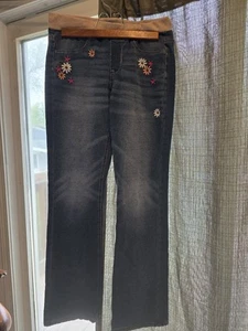Girls Size 16 SO Daisy Embroidered Bell Leg Blue Jeans Pull Up A8 - Picture 1 of 12
