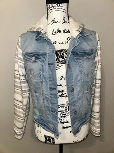WALLFLOWER Button Down Long Sleeve Blue Hooded Denim Jean Jacket Women's Size M - Picture 1 of 11
