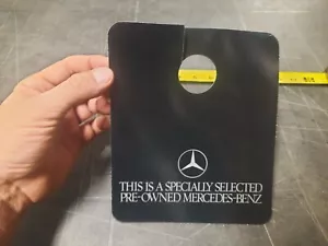 Mercedes-Benz Concesionario de automóviles usados Espejo retrovisor negro Etiqueta original 1990s - Imagen 1 de 2
