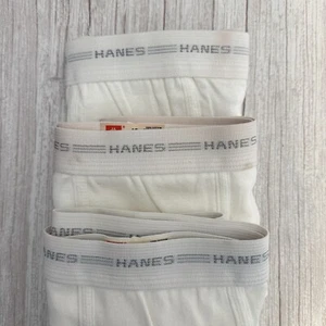 3 Pairs Vtg HANES Men's White 100% Cotton Briefs Sz 42 - READ - Colour Transfer - Bild 1 von 20