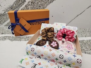 JAPAN EXCLSV LOUIS VUITTON 2025 Murakami Cherry Blossom Chouchous Scrunchie Set - Picture 1 of 4