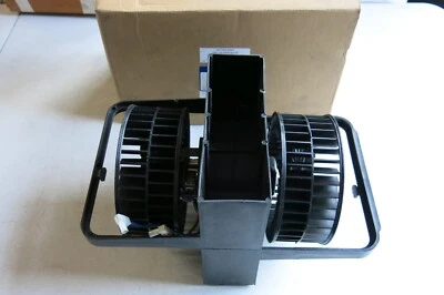 URO #64118391809 Blower Motor for BMW 740i, 740iL, 750iL (1995-2001) - Image 1 of 4