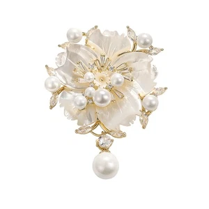 Elegant Pearl Flower Designer Brooch Pins Broches Costume Jewelry For Women F... - Picture 1 of 9