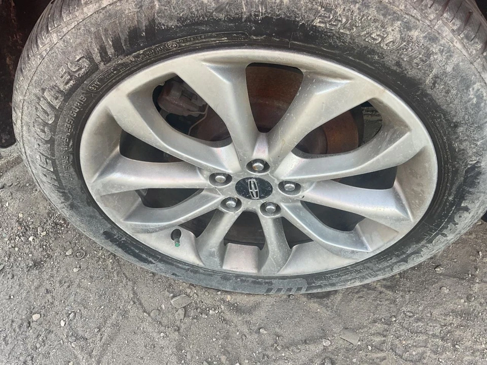 Rueda 18x8 aluminio 10 radios pintada se adapta a 15-19 MKC 2218179 Foto 1 de 1