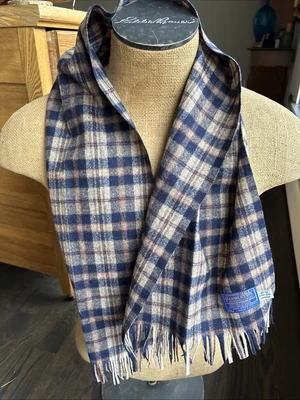Bufanda a Cuadros Pendleton Woolen Mills Negra Azul y Tostada 100% Lana Virgen Hecha en EE. UU. Foto 1 de 4