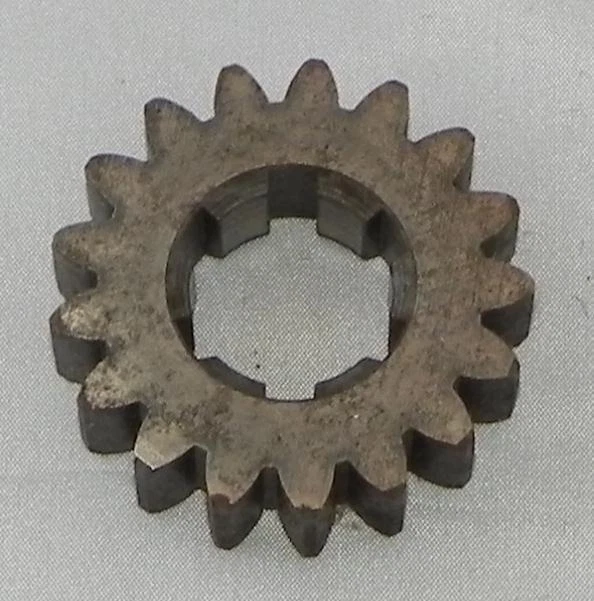 256-17121-00 Yamaha 2nd Pinion Gear for XS1 XS2 TX650 XS650 1970-1975 - Image 1 of 1