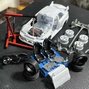 1/64 Diorama Coche Afinación Modelo Garaje Taller Reparación utilería Pantalla Escena Juguete Regalo - Imagen 1 de 13