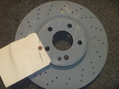 Disco de freno Mercedes Benz CLA250 GLA250 2014-2020 246-421-27-12-07 fabricante de equipos originales nuevo 2015 Foto 1 de 2