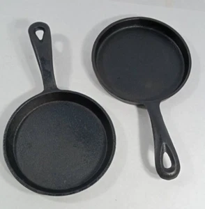 Two 5" Cast Iron Pans Skillets Unknown Brand - Picture 1 of 6