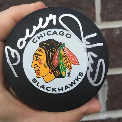 Bobby Hull AUTOGRAPHED SIGNED Chicago Blackhawks LOGO PUCK AUTOGRAPH - Image 1 of 2