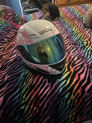 Casco de moto para mujer Foto 1 de 4
