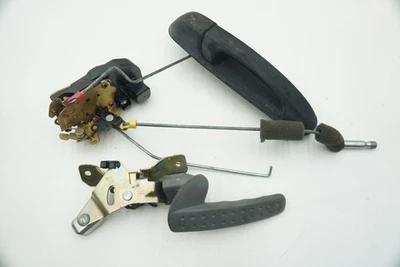 Manija de bloqueo de pestillo de puerta de pasajero delantero derecho 55372846AB Dodge Ram 1500 SRT10 06 Foto 1 de 4