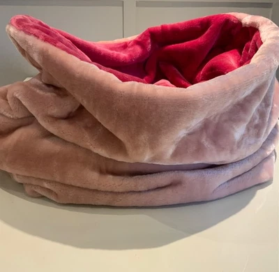 Saco de dormir de lujo para mascotas chihuahua saco de dormir grande cama iglú NUEVO Foto 1 de 4