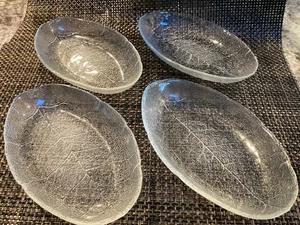 4 Arcoroc Frankreich Espenblatt Glas Oval Flache Servierschale 5"x8" -2 Sets Verfügbar - Bild 1 von 5