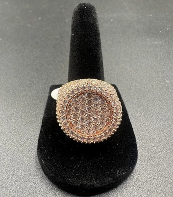 Anillo cúpula con racimo Hip Hop Iced Out talla 9 VVS1 moissanita enchapado en oro rosa para hombre Foto 1 de 4