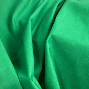 GREEN SCREEN Plain 100% Cotton Fabric Crafts Backdrops Gaming Theatre Movies 60" - Picture 1 of 3