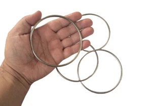4" NUCLEAR FUSION Metall Chinesische Verbindungsringe Zaubertrick 4 Set Hoops Kit Links  - Bild 1 von 11