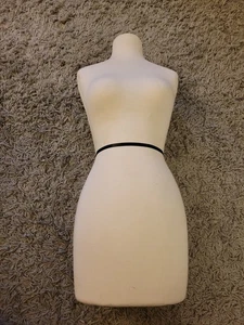 Jersey de punto blanco para mujer con forma de modista - sin soporte - Imagen 1 de 5