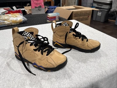 Nike Air Jordan 7 Retro SE Size 6.5Y DZ4730-200 Used No Box - Image 1 of 4