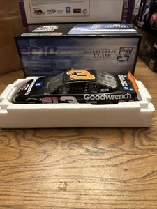 2000 Dale Earnhardt Goodwrench Talladega Win NASCAR Hall Of Fame HOF Honor 1/24 - Picture 1 of 4