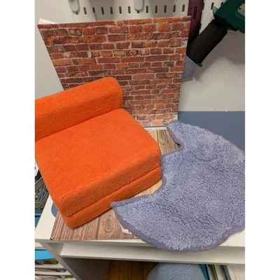 Alfombra American Girl naranja futón y luna Foto 1 de 4