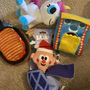 NUEVO Lote de 4 Caja de Ladridos Caja de Ladridos Juguetes para Perros Peluche Chirrido Arruga Nuevo con Etiquetas Grande - Imagen 1 de 9