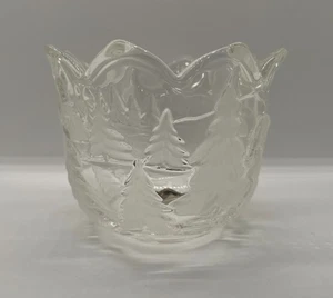 MIKASA Holiday Classics Frosted Crystal Votive Candle Holder Winter Scene - Picture 1 of 8