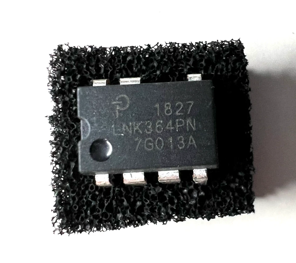 LNK364PN DIP7  LNK364 Energy Efficient Low Power Off-Line Switcher - Image 1 of 1