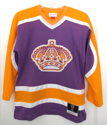 Camiseta Mitchell & Ness Los Angeles Kings Línea Azul Juvenil Talla Pequeña 8-12 Nueva con Etiquetas Foto 1 de 4