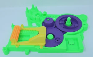 THE GRAPE ESCAPE 1992 Parker Brothers Board Game *REPLACEMENT PIECES* Parts Base - Picture 1 of 6