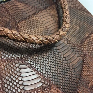 House of Harlow 1960 Chelsea Handtasche braun Leder Snake Patch Prägung Print - Bild 1 von 12