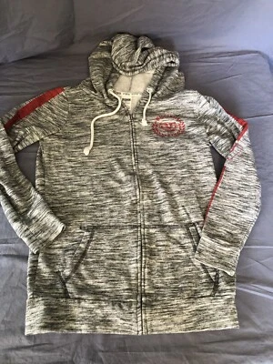 ROSA Victoria's Secret 5th & Ocean Cremallera Completa Gruesa Sudadera con Capucha Wisconsin Badgers Talla XS Foto 1 de 4