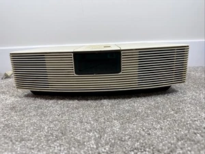 Radio AM/FM Bose Wave modelo AWR 113 probada sin control remoto - Imagen 1 de 8
