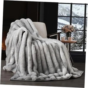 Soft Luxury Faux Rabbit Fur Throw Blanket for Couch, Cozy Fluffy 50"x60" Gray - Picture 1 of 7