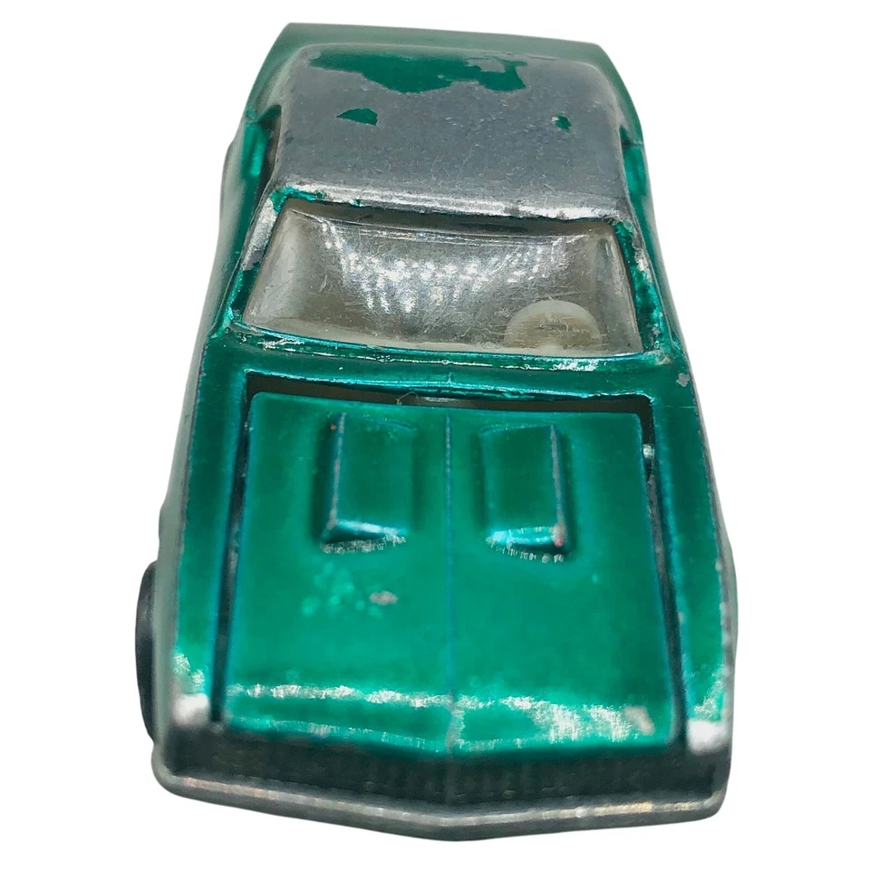 Camaro Hot Wheels Redline Custom 1967 interior verde tostado  Foto 1 de 4