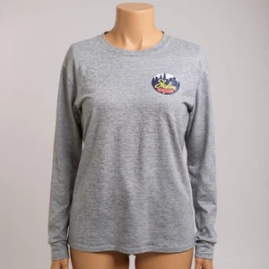 Camisa Skyline Chili Manga Larga Gris Gráfico Camiseta Sin Etiqueta 16x25 Sentirse Bien - Imagen 1 de 8