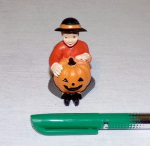 Miniature Dollhouse Halloween Village Figurine Boy with Jack-O-Lantern Pumpkin - Picture 1 of 4