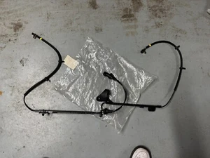 Ford Fiesta Mk6 Raddrehzahlsensor hinten ABS Webstuhl Original 1151023 2S612B372BD - Bild 1 von 9