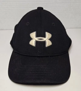 Under Armour Boy's Fitted Hat Black Youth Size XS/SM Embroidered Logo Polyester - Picture 1 of 6