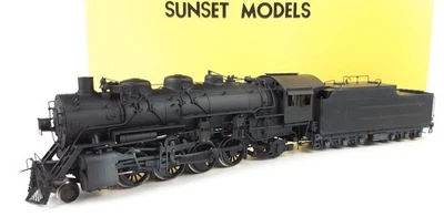 SUNSET MODELS SAMHONGSA BRASS SANTA FE 3160 CLASS 2-8-2 VERY GOOD COND BOXED HO - image 1 of 4