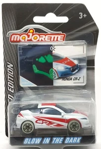 Majorette Honda CRZ White / Red - GITD Wheel 1:55 (3") Package with Card - Picture 1 of 4